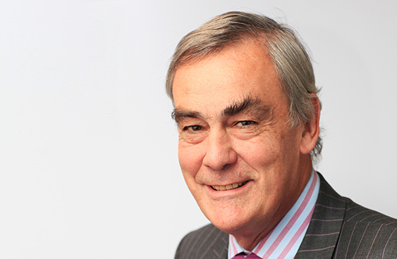 sir-david-arculus-headshotjpg